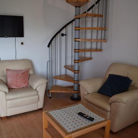 Esperanza Apartment プーラ エクステリア 写真